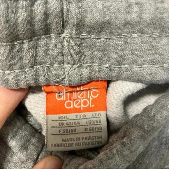 Nike grey  sweatpants - Picture 4 of 5